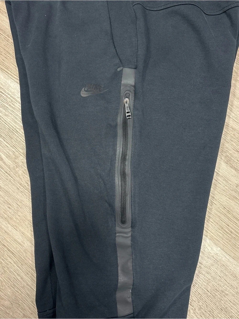 Nike Women’s Sportswear Tech Fleece Jogger SweatPants Black Pants Large Zipper